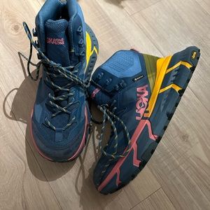 HOKA ONE ONE- TENNINE HIKE GTX SNEAKERS